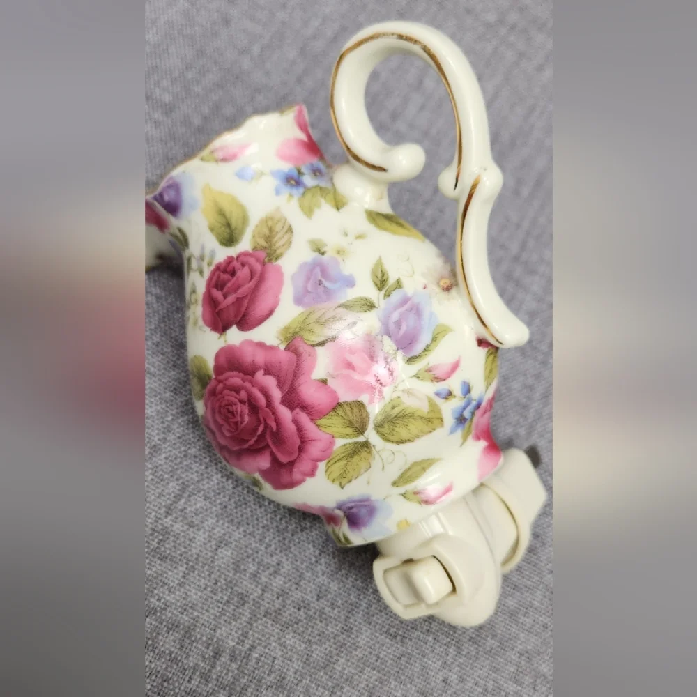 Vintage Porcelain Pitcher Shaped Night Light White Burgundy Flower Gold Trim - Picture 2 of 5